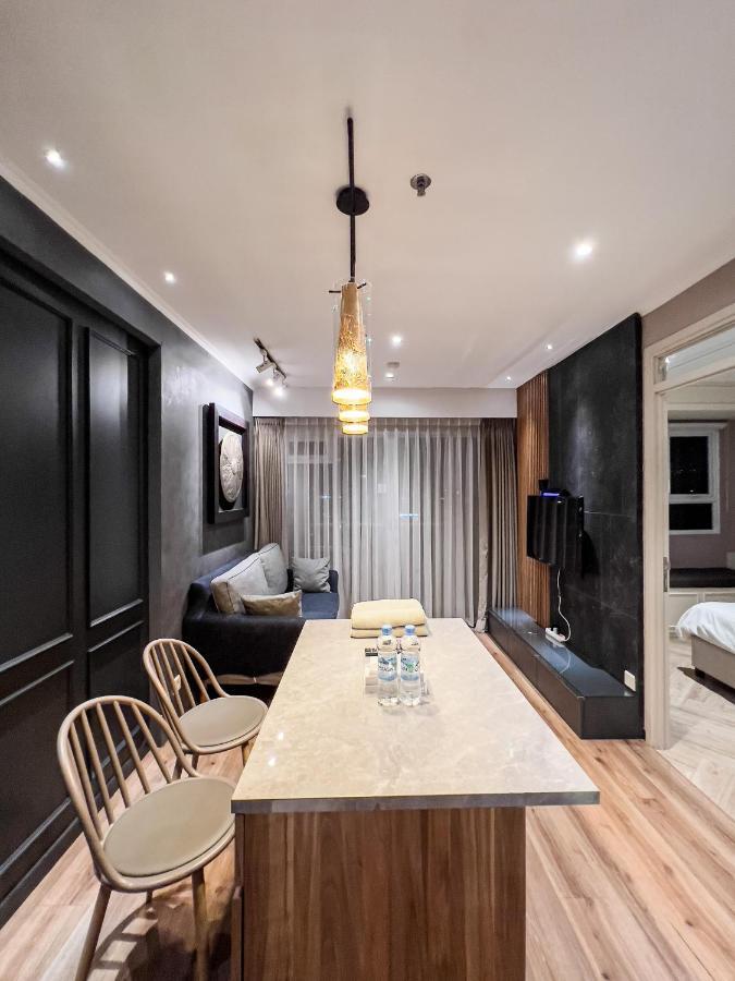 R30 Apartemen Gateway Pasteur 2Br Daymentroom Bandung Dış mekan fotoğraf